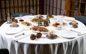 Caja-de-Navidad-Ricard-Camarena-2025